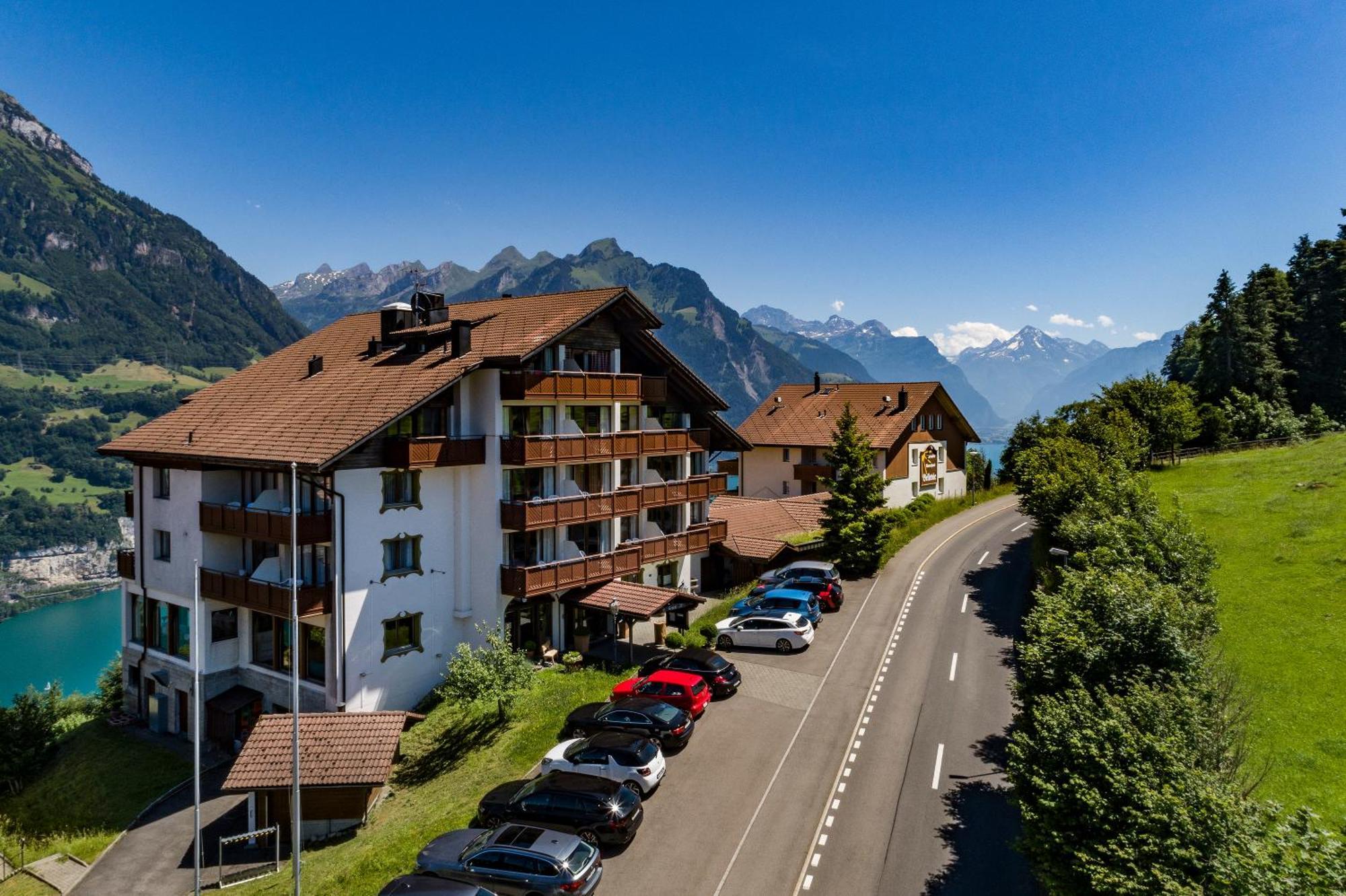 Ferienwohnungen Hotel Bellevue Seelisberg Extérieur photo